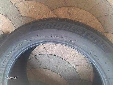 prius diski: Şin Bridgestone 215 / 55 / R 17 — 1