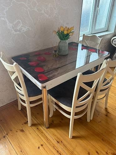 Mətbəx üçün, Açılmayan, Dördbucaq masa, 4 stul