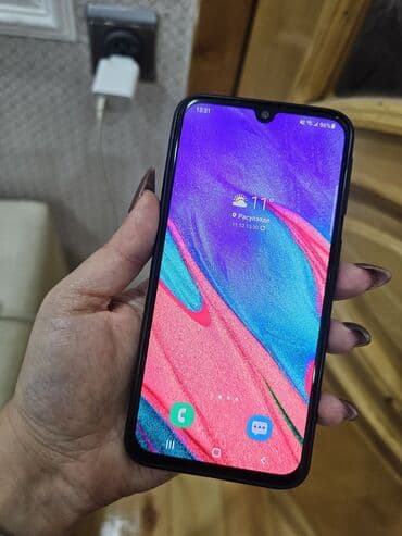 samsung a 10 ekran qiymeti: Samsung Galaxy A40, 64 GB, rəng - Qara, Barmaq izi — 5