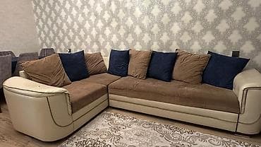 icarə çay evi: Di̇van-kravat — 1