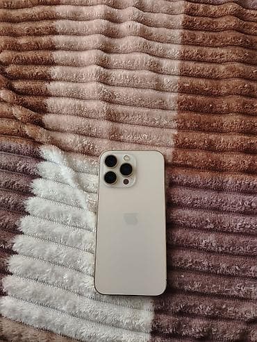 ikinci el playstation 2: IPhone 13 Pro, Qızılı, Face ID — 4