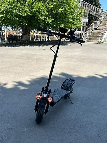 Güclü elektrik skuter - İki ədəd ön LED proyektor farası və halqa — 2