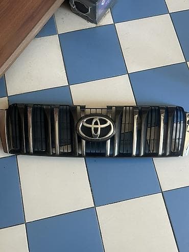 read redeption 2: Toyota Land Cruiser Prado radiator barmaqlığı (ön panjur) - Orijinal — 2