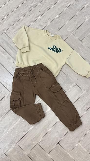 Кофты и свитеры: Zara 3 yaş üçün köynek + şalvar başka brend. İkisi komplekt şekilde — 1