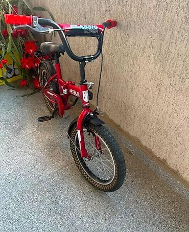 Velosipet 45 azn tecili satilir hec bir prablemi yoxdu yaxsi