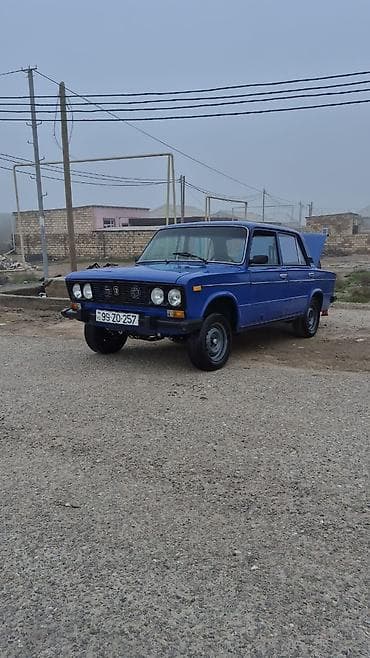 masin adlari ve sekilleri: VAZ 2106, mavi rəng, sedan kuzov. Xüsusiyyətlər: - Klassik 4 faralı — 2