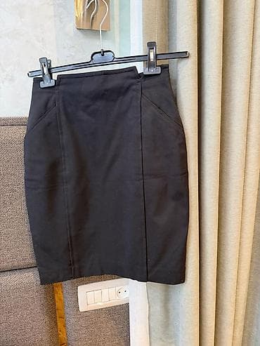 dini paltar: Qara qələm ətək - Klassik, yığcam siluet – dizdən yuxarı uzunluq - — 1