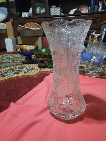 güldan şəkilləri: Bir vaza — 1