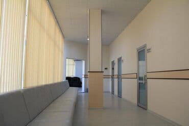 masallı torpaq: Sumqayıt şəhərinin mərkəzində 380 kvm sahəsi olan təmirli klinika — 2