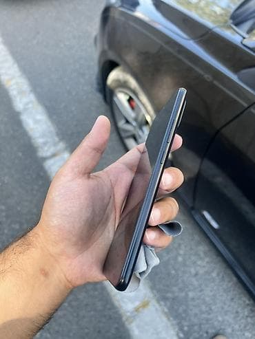 Мобильные телефоны и аксессуары: Samsung Galaxy A03, цвет - Черный, Две SIM карты — 2