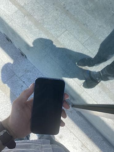 iphone 13 gence: IPhone 13, 128 GB — 1