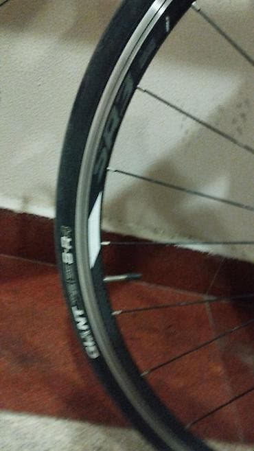 velosiped şini: GIANT şosse velosipedi - Brend/model: GIANT (Logo və dizayn üzərində) — 3