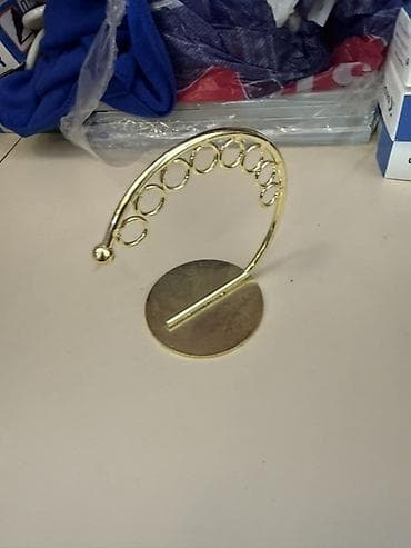 divar asilqan: Sırğa asmaq üçün - Material: parlaq qızılı rəngli metal - — 4