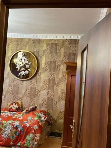 1 otaqlı kohnə tikili: Nərimanov metrosunun yaxınlığında 5 sayli xəstaxanaya yaxın yerləşən — 12