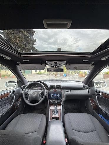 furqon mercedes: Mercedes-Benz C 200: 2 l | 2000 il Sedan — 10