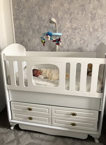 usaq hovuzlari: Oğlan və qız üçün, Çarpayı, Matrassız, Siyirməli — 1