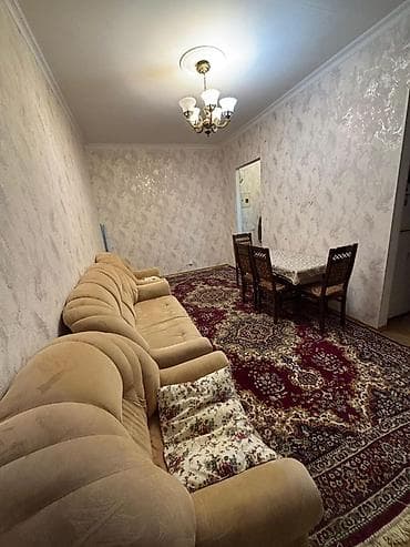 divan kohnə: Kohne divan ve kreslo — 2