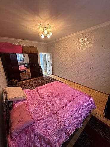 3 bucaq evler: 2 otaqlı həyət evi - Plan: geniş dəhliz, işıqlı qonaq otağı, yataq — 2