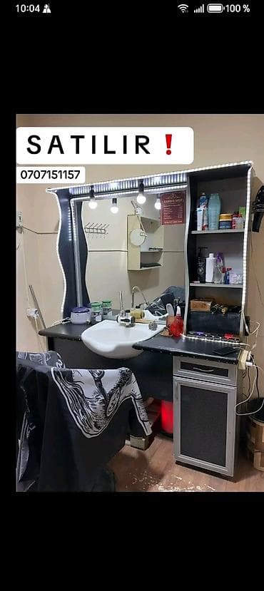 Bərbər salonu üçün mebeli satlır ıed ışıqı var son qimət 240