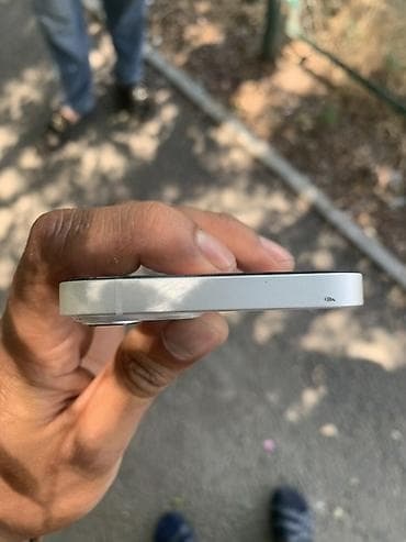 ıphone 16 e: IPhone 13, 128 GB, Gümüşü — 1