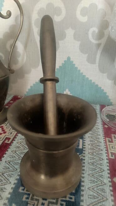 heve cuve: Qedimi kuvsin ve heveydeste tecili satilir her biri 50 azn.Ikisi — 2