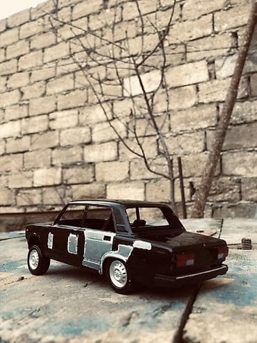 güldanlar: VAZ, 2004 il, 1:24, Dəmir, Ödənişli çatdırılma — 1