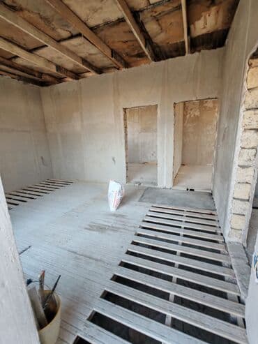 neftçilərdə həyət evləri: 3 otaqlı, 80 kv. m, Kredit yoxdur, Orta təmir — 3