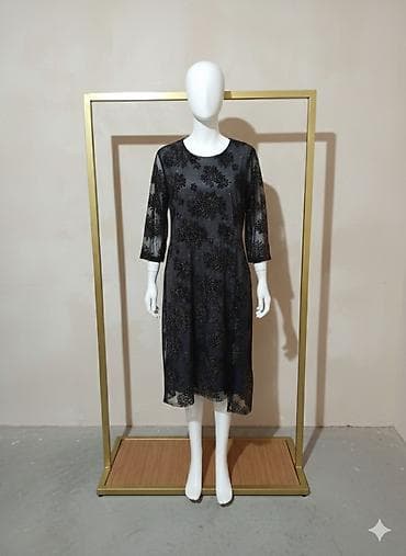 Qadın paltarları kolleksiyası – qara və tünd tonlarda zərif modellər — 1