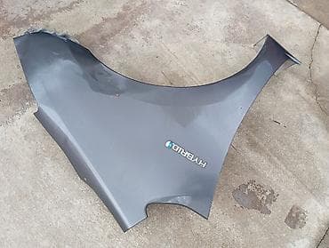 Ban, Kuzov hissələri: Toyota Prius üçün sol ön qanad (fender) – “HYBRID” emblemi ilə Çox — 3