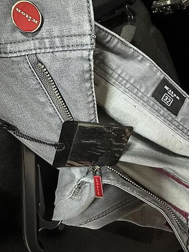 kreditle paltar: Cins şalvar, Kiton — 6