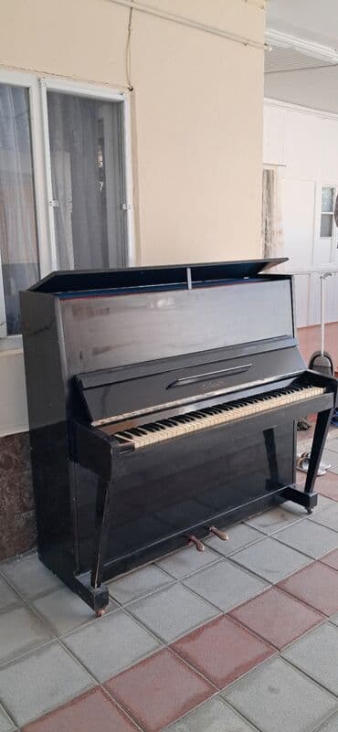 купить электропианино бу: Upright piano – Oktava (Октава) markası - Korpus: qara rəngli klassik — 2