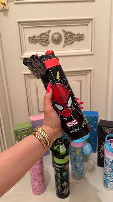 o7 sekilleri: Məhsul: Uşaq su qabları – Smiggle brendləri (Disney, Marvel, Minecraft — 4