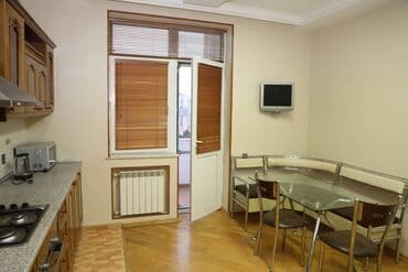 сдается 3 комнатная квартира: 3 комнаты, 120 м² — 12