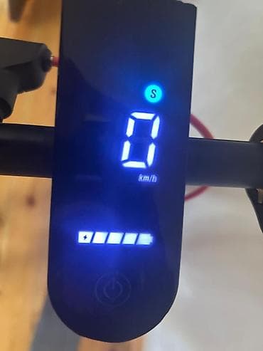 mikrofon mini: Salam. hec bir problrmi yoxdu 1ildi alınıb surulmur deye satılır.iki — 6