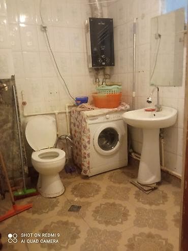 Гаражи: 1 otaqli ev kiraye verilir Ayna sultanov. Elit ticaret merkezin — 4