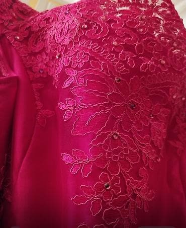 gupur donlar: Zərif ziyafət libası – tünd çəhrayı/rahat fuşya tonunda, uzun ətəkli — 3