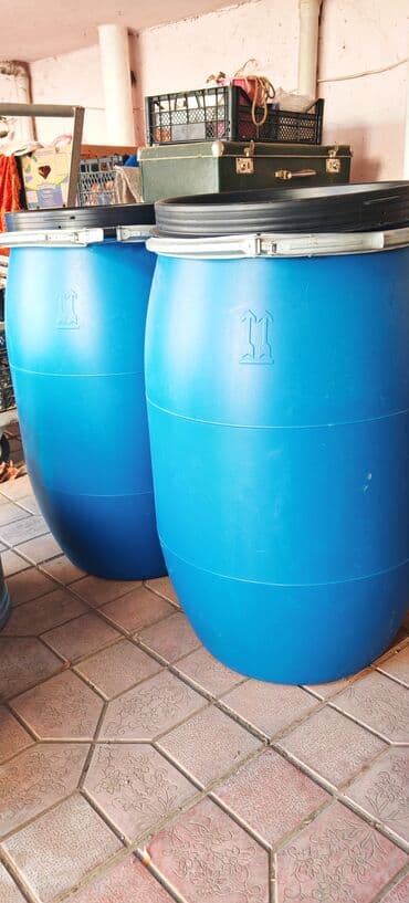 dəmir su çənlərinin satışı: Bak, Plastik, 200 l l, Yeni, Ödənişli çatdırılma — 2