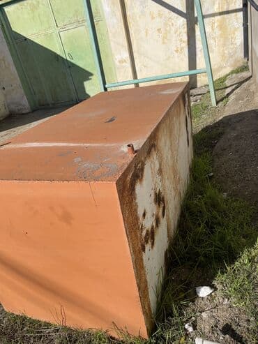 бочка пластиковая 200 литров: Metal yanacaq/su çəni - Material: qalınmetallı, qaynaqla yığılmış — 6