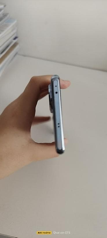 1100: Oppo Reno10, 256 GB, Barmaq izi — 6