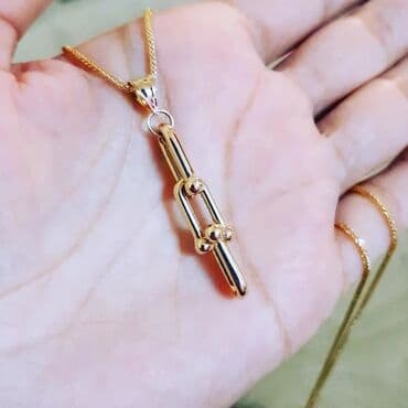 qızıl komplektler: Yeni model qızıl sepklon Türkiyə isdehsalı 585əyyar çəki 3.87qram — 2