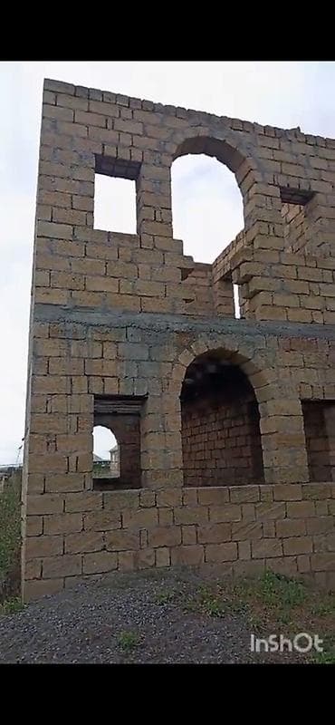 a frame ev qiymetleri: Cəlilabad,3 təpə kəndində Satılır: daşdan tikilmiş 2 mərtəbəli — 7