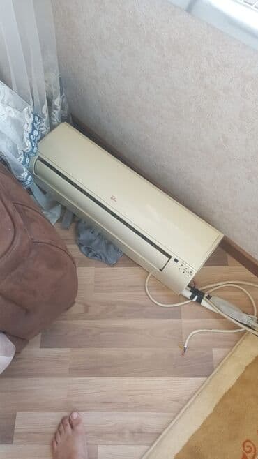 Kondisioner İşlənmiş, 40-45 kv. m, Daxili blok, Kredit yoxdur, Ödənişli quraşdırma