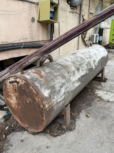 telfer kran: Metal yanacaq/saxlama çəni 2 ton - Material: qalın divarlı polad - — 2