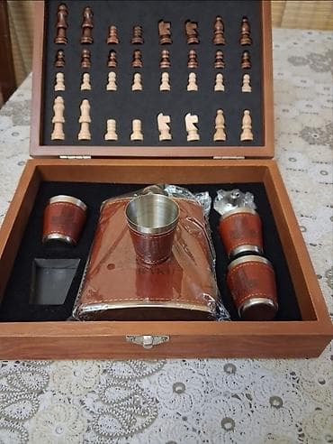 hediyyelik: Hədiyyəlik şahmat və viski dəsti - Taxta qutuda şaquli bağlanan kombo — 7