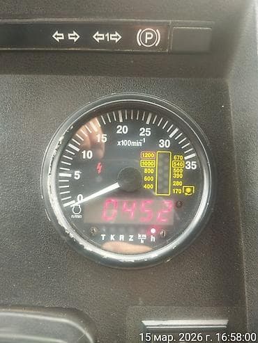 gence masin salonu: Traktor Belarus (MTZ) 1221, 2011 il, 140 at gücü, motor 6 l, İşlənmiş — 5