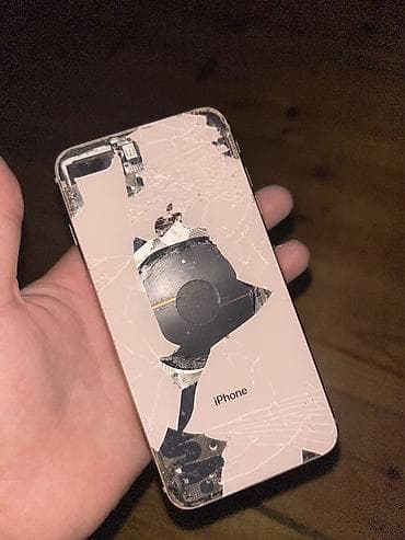 IPhone (Qızılı rəng, şüşə arxa) – ehtiyat hissələri üçün - Arxa şüşə