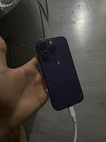 en ucuz mac: IPhone 14 Pro, Deep Purple, Qırıq — 1