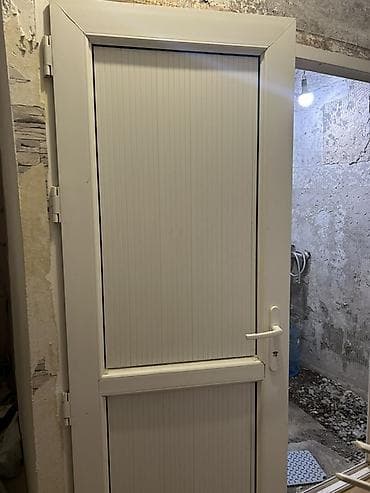 PVC qapı – ağ rəng - Material: PVC profil, panel tipli iki hissəli — 3