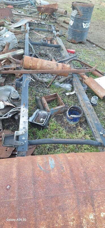 QAZ 402, 2015 il, Yeni