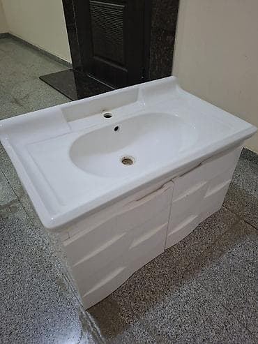 taxta: Hamam üçün asma dolablı lavabo satılır. Təzə kimidir, heç bir prablemi — 4